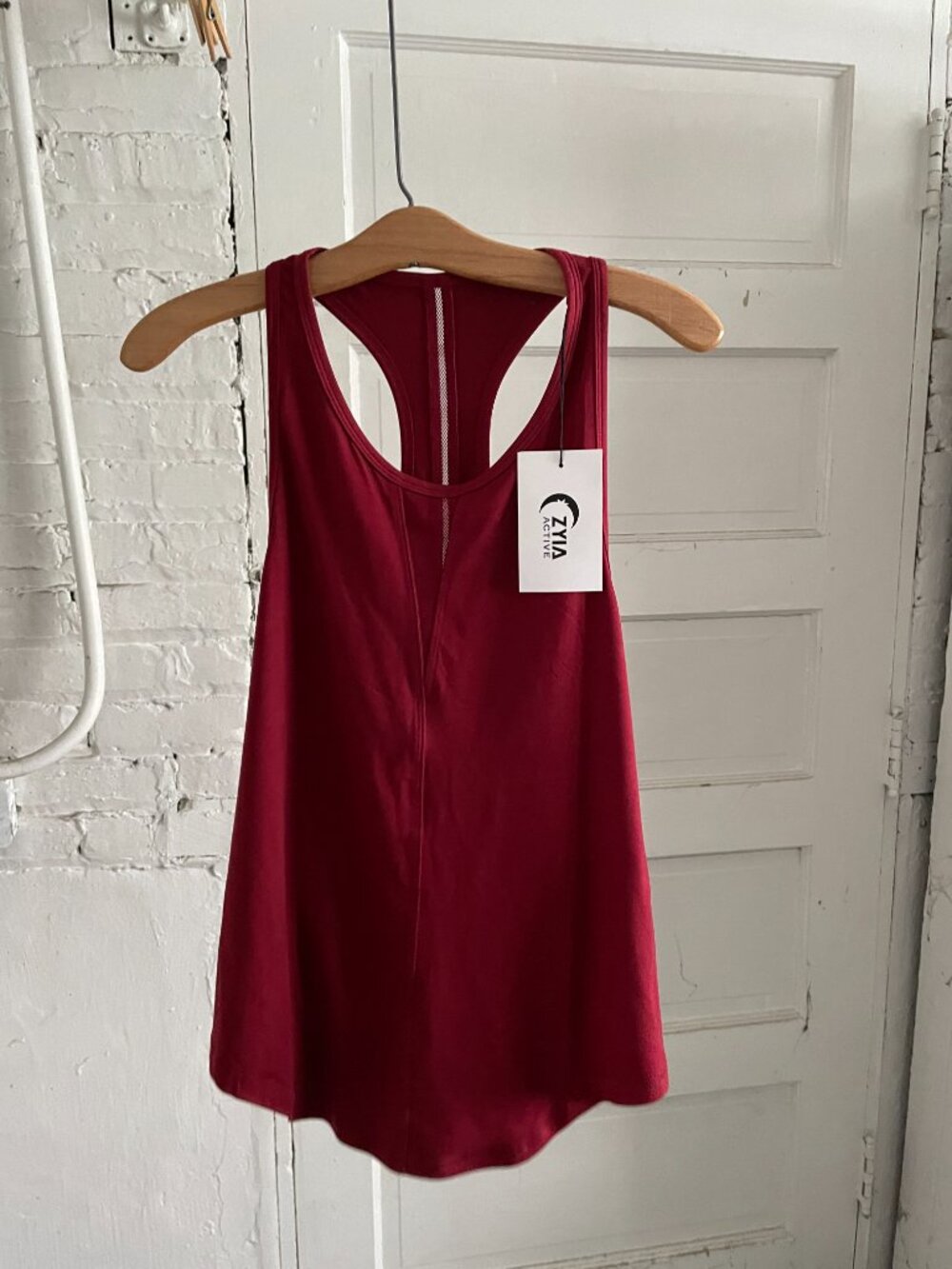 ZYIA Cranberry Effortless High Low Relaxed Fit Women's Tank Top, Long XL